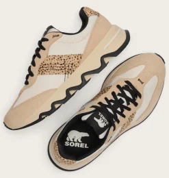 Women SOREL Kinetic™ Ember Women's Sneaker